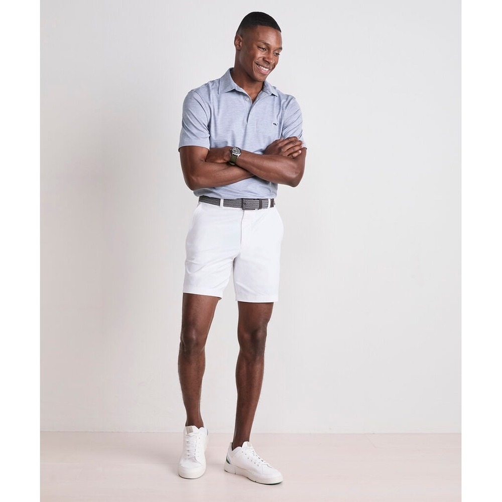 Vineyard Vines Mens On-The-Go 7 Inch Shorts White Cap Size 35